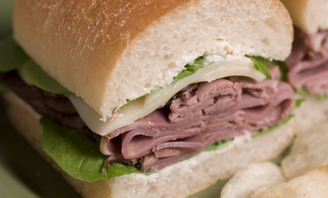 roast-beef-sandwiches-horseradish