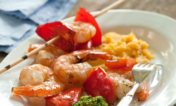 14601-grilled-shrimp-bell-peppers-spry-relish