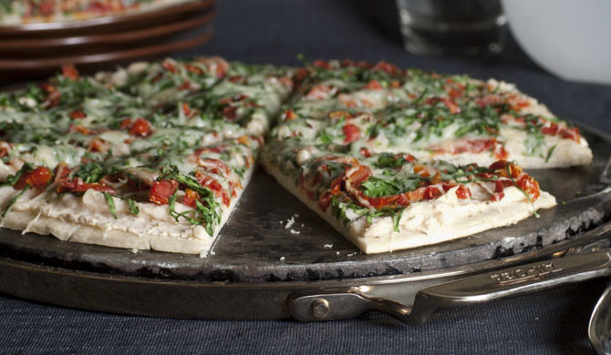 white bean and spinach pizza