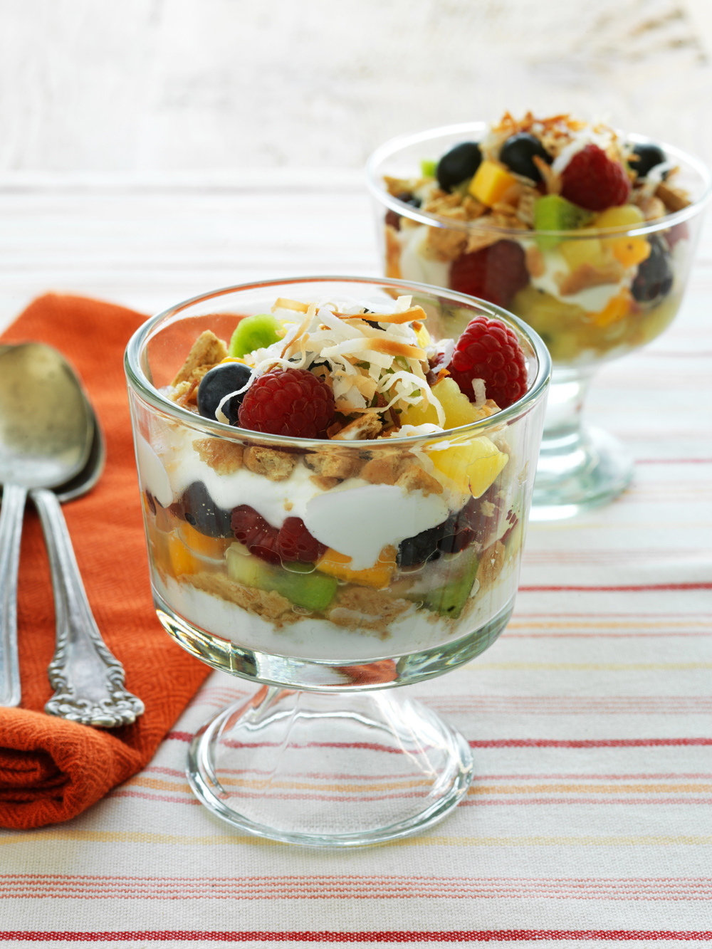 Kiwi Berry Parfait with Greek Yogurt and Toasted Coconut Recipe - Easy ...