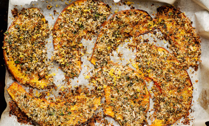 Crusted Pumpkin Wedges with Sour Cream