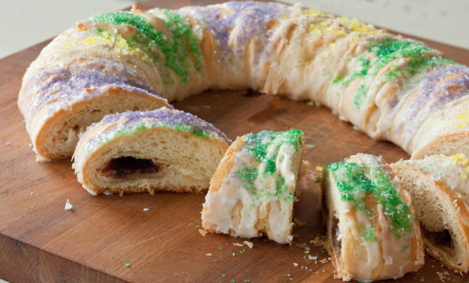king-cake-mardi-gras-baby-relish-edit