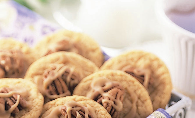 Pecan-Praline-Cookies-Relish.jpg