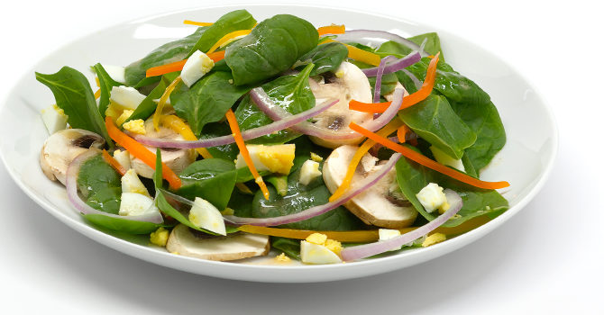 spinach-salad-volumetrics-diet-recipe-food-health-spry