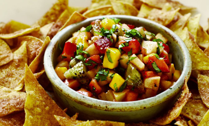 Fruit-Salsa-With-Baked-Cinnamon-Chips-Spry.jpg