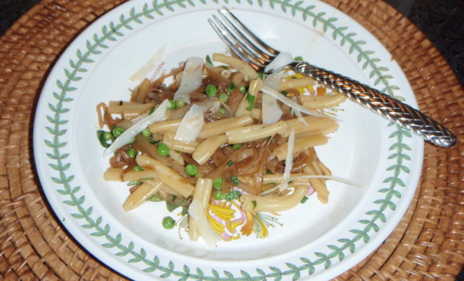 Strozopretti-with-Caramelized-Onions-and-Peas-Relish.jpg