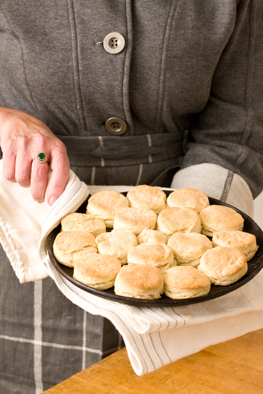 2Ingredient Whipping Cream Biscuits Recipe Easy Kitchen