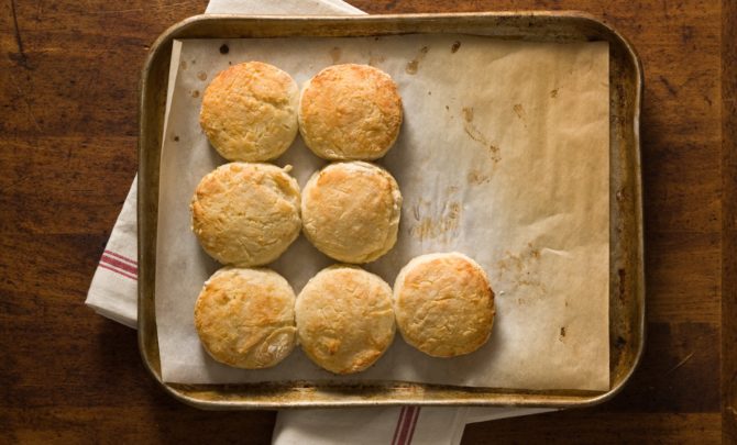 3-Ingredient Yogurt Biscuits Recipe - Easy Kitchen