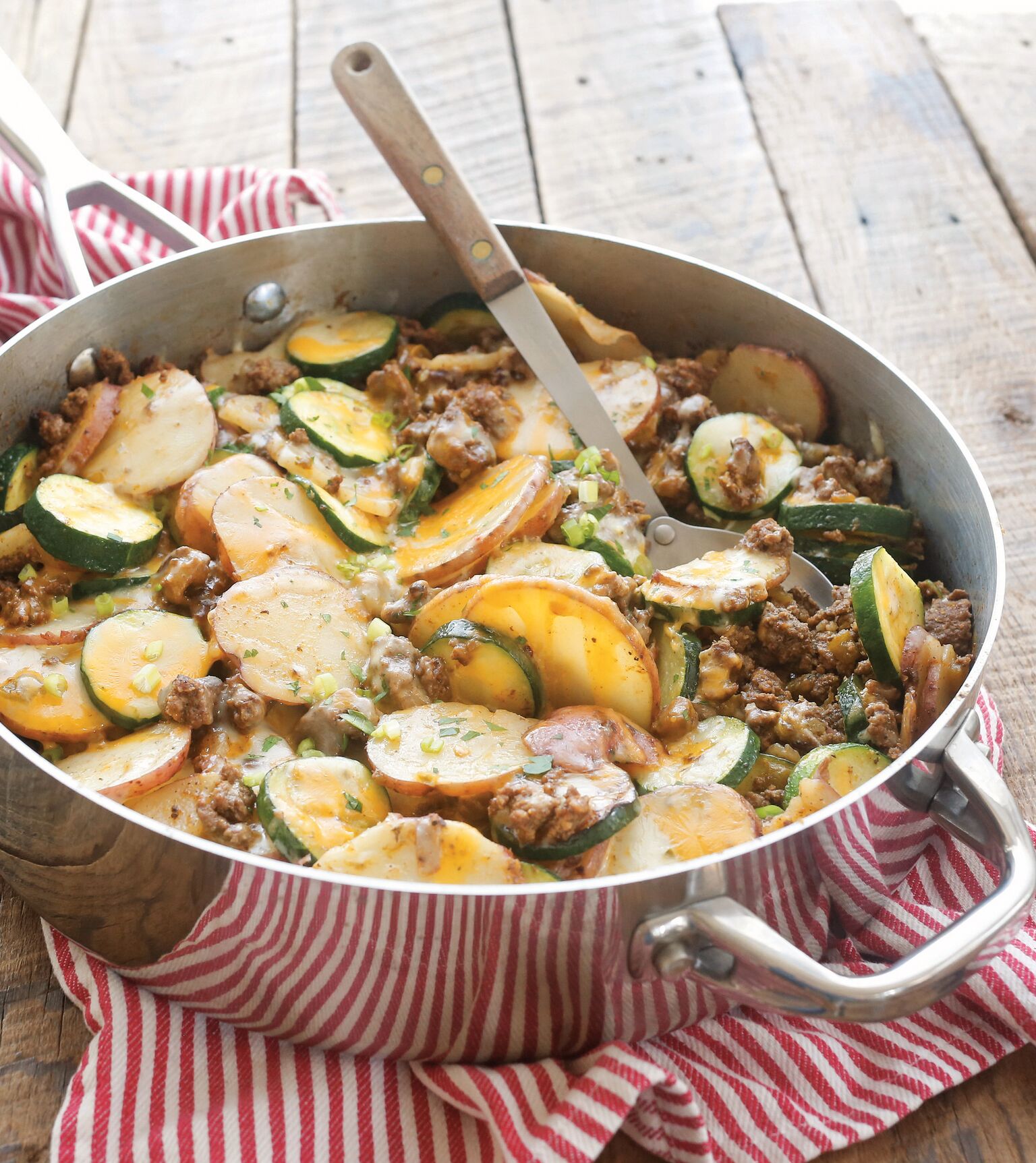 skillet-potatoes-with-garlic-and-herbs-recipe-easy-potato-recipes